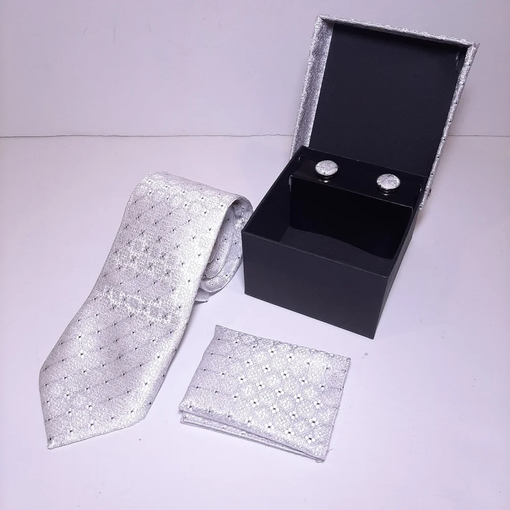 💠3Pc Boxed Gift Tie Set Coordinated Cuff Links Hankerchief Silver Metallic